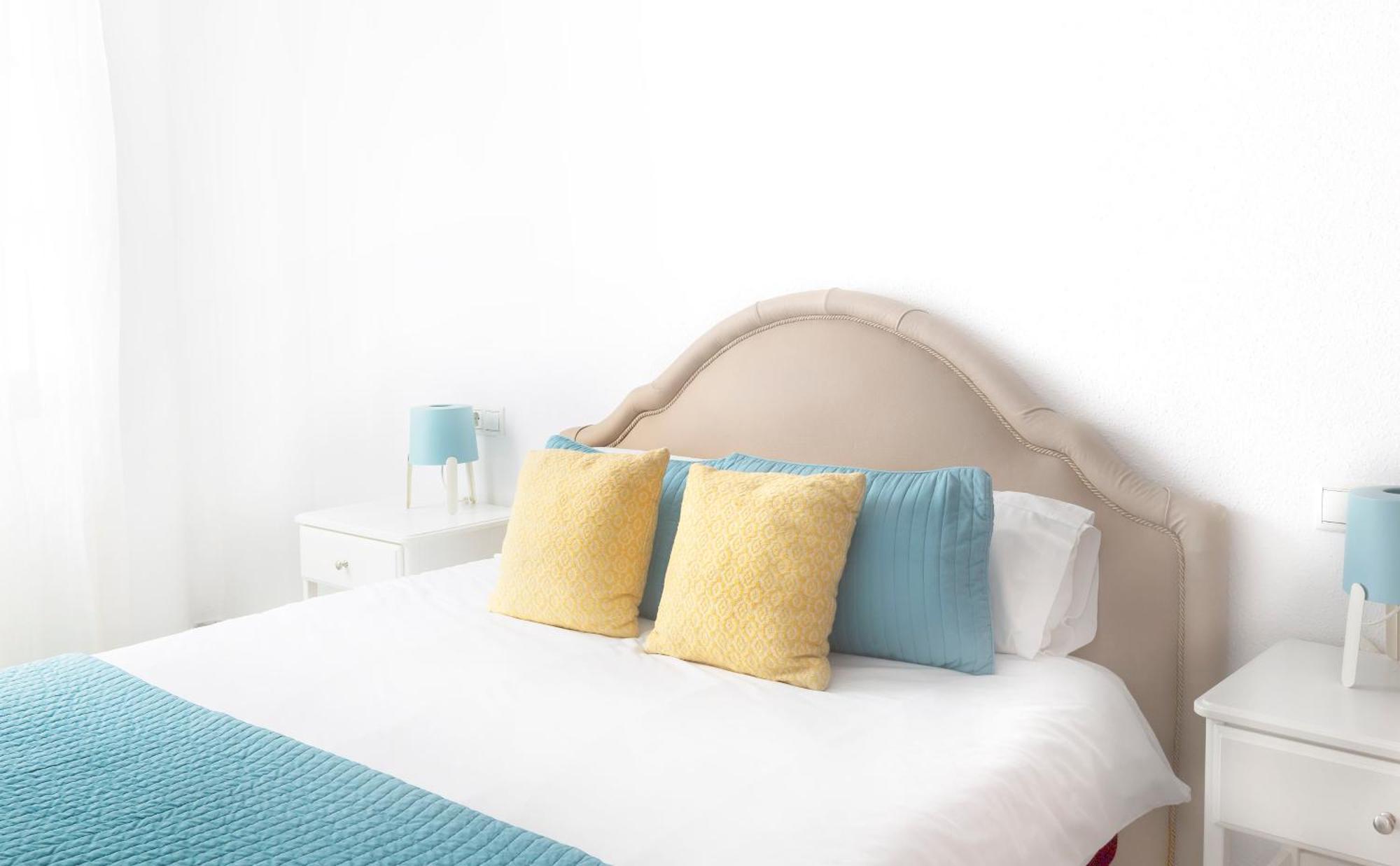 4Seasons Rosaleda Suitemalaga Bagian luar foto