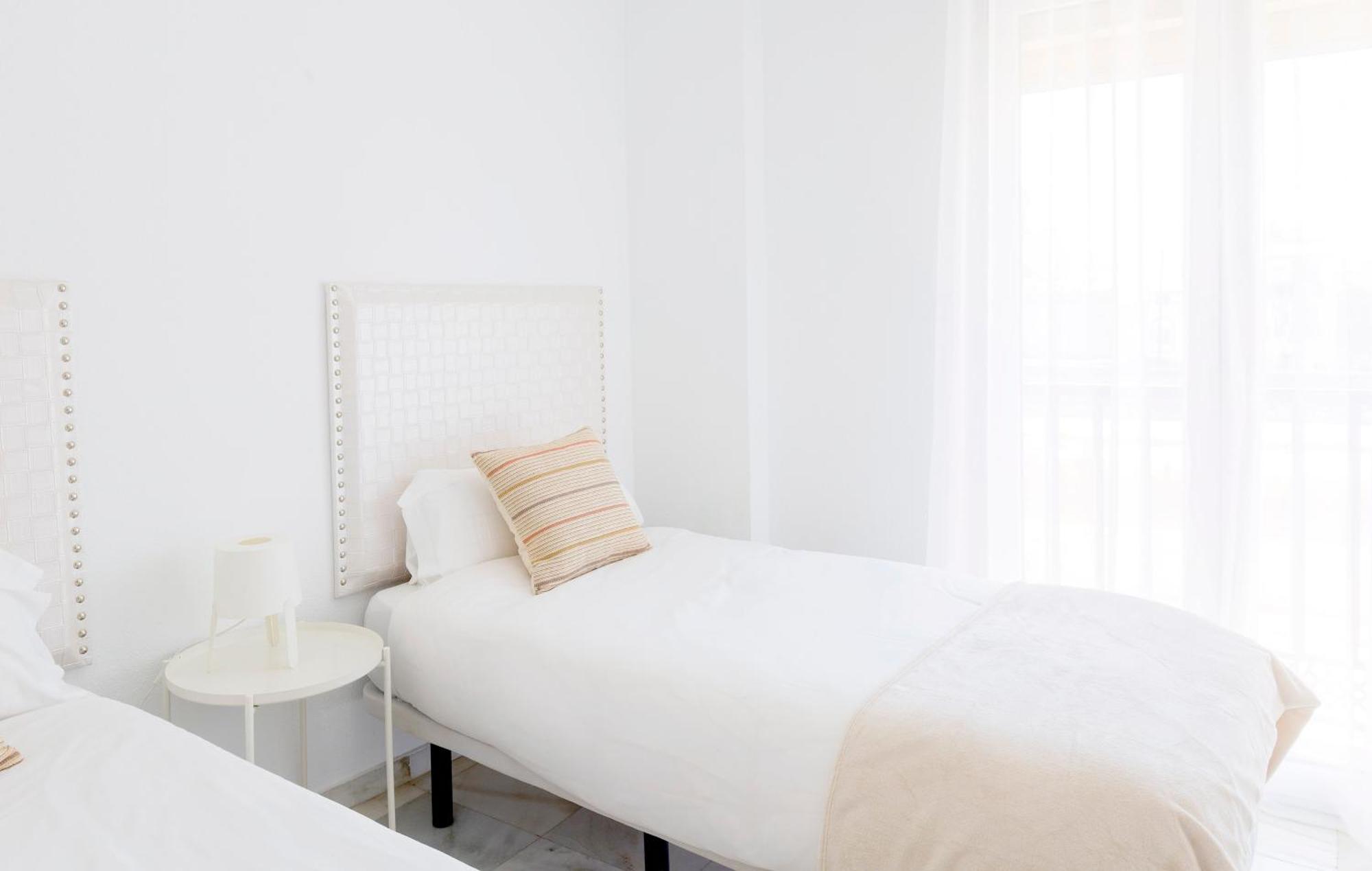 4Seasons Rosaleda Suitemalaga Bagian luar foto